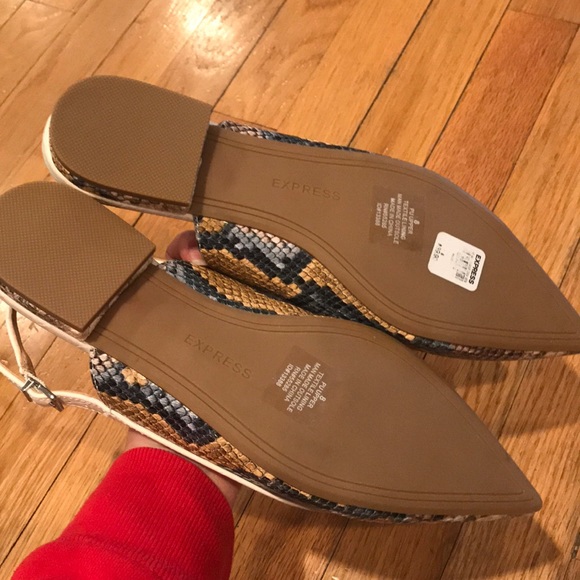 Express Snake print Slingback Flats NWT - Picture 4 of 7